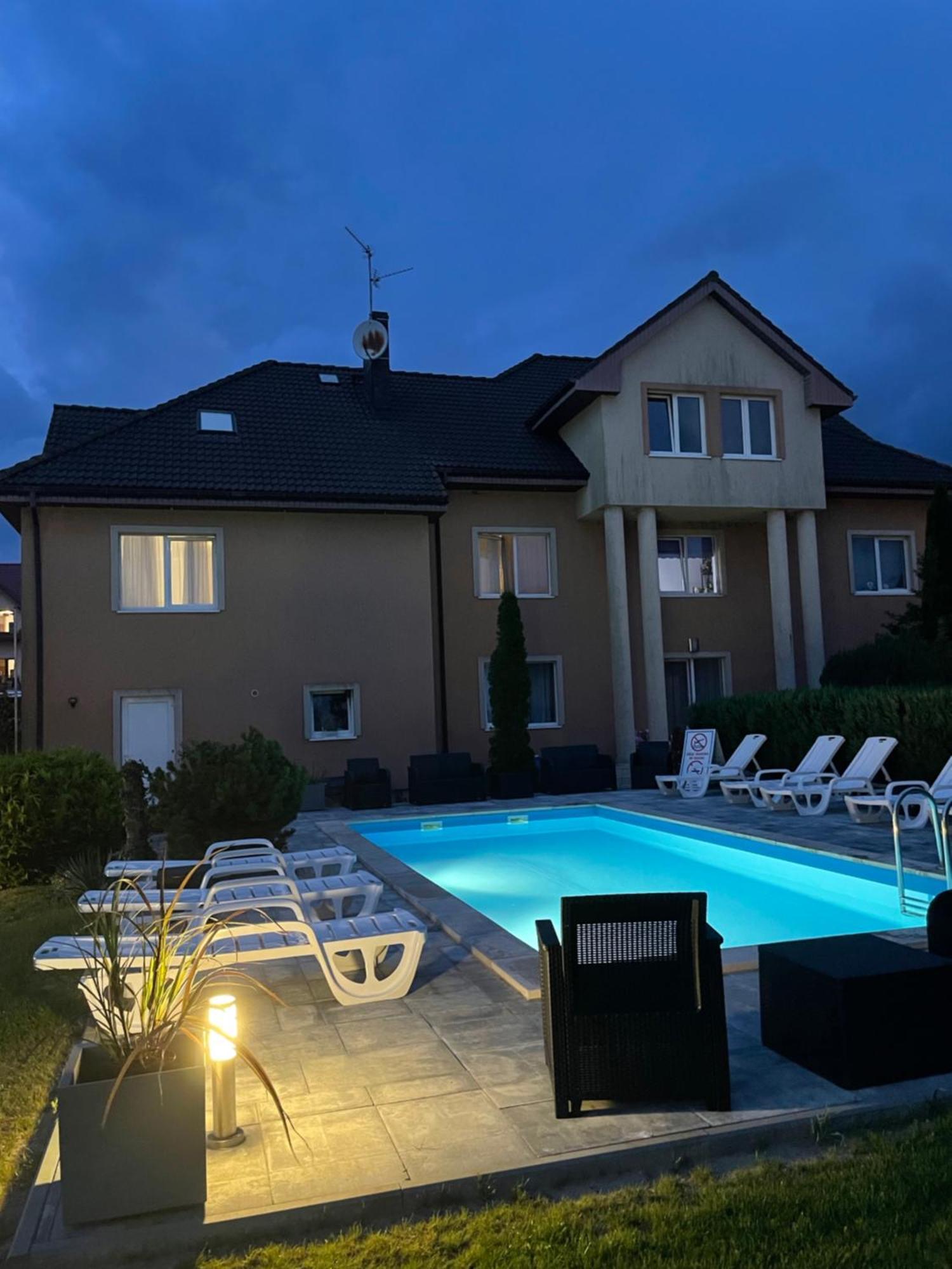 Villa Ow Delta Rewal Esterno foto