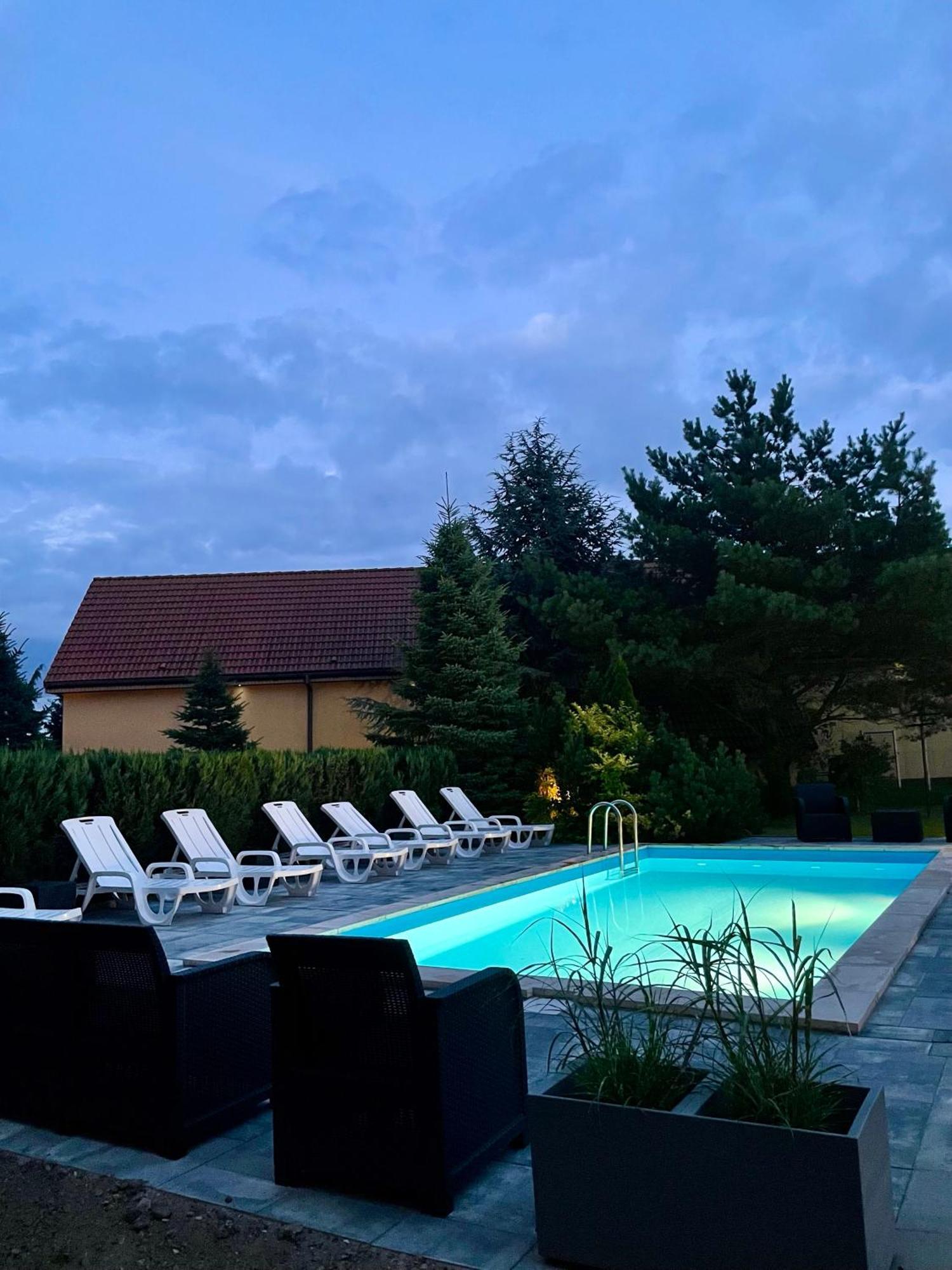 Villa Ow Delta Rewal Esterno foto